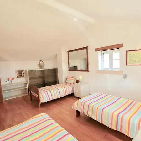 Port - Sea View 4 Bedroom In With 3 Pools * São Martinho do Porto